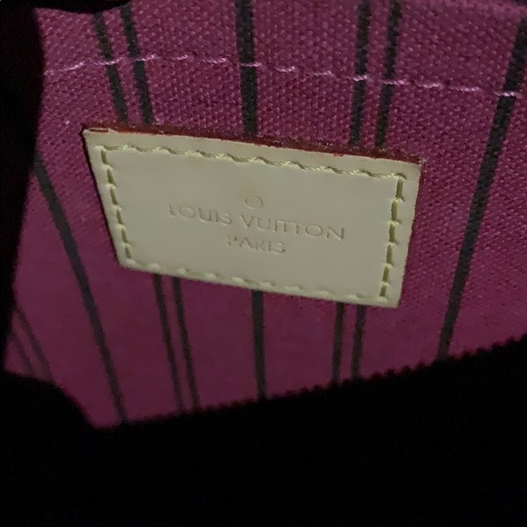 *SOLD* Authentic Louis Vuitton Neverfull Wristlet - Picture 6 of 11
